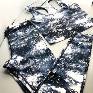 Calvin Klein leggings and sports tops bundle small